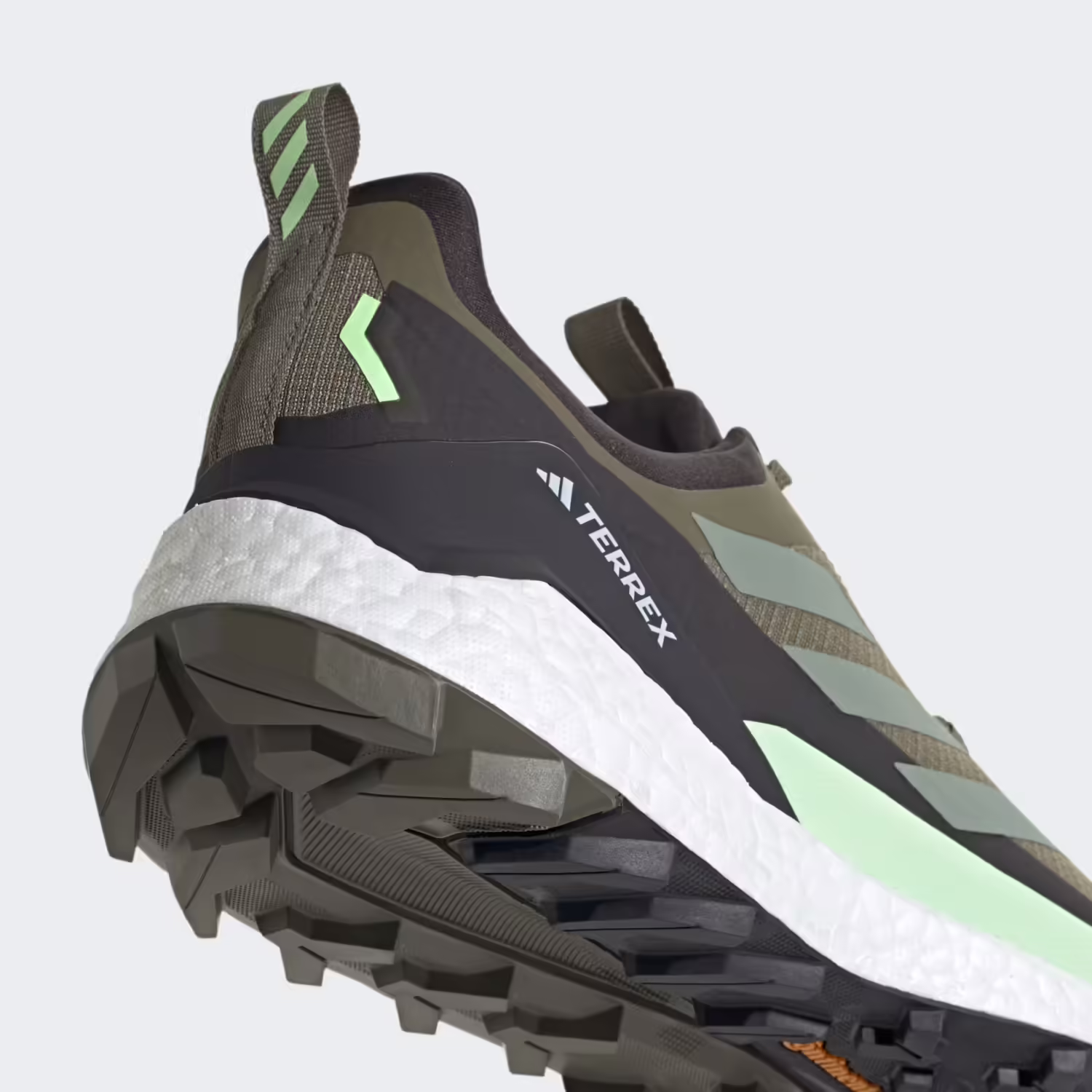 اسپرت گیت | کفش طبیعت گردی مردانه آدیداس مدل TERREX FREE HIKER 2.0 LOW GORE-TEX HIKING