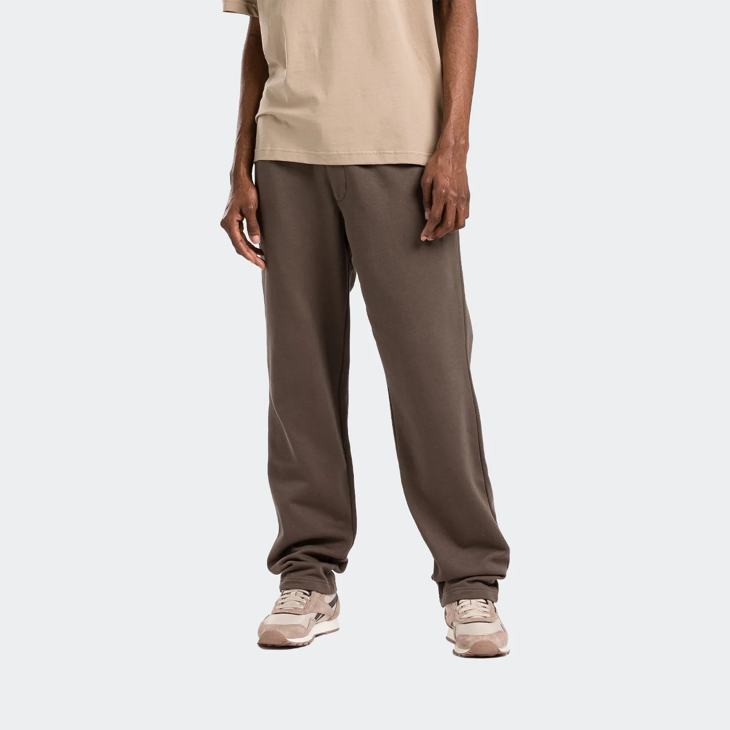 100070974 (4) شلوار مردانه ریباک شلوار مردانه ریباک مدل Classic Wide-leg Fleece Sweatpants - Image 2