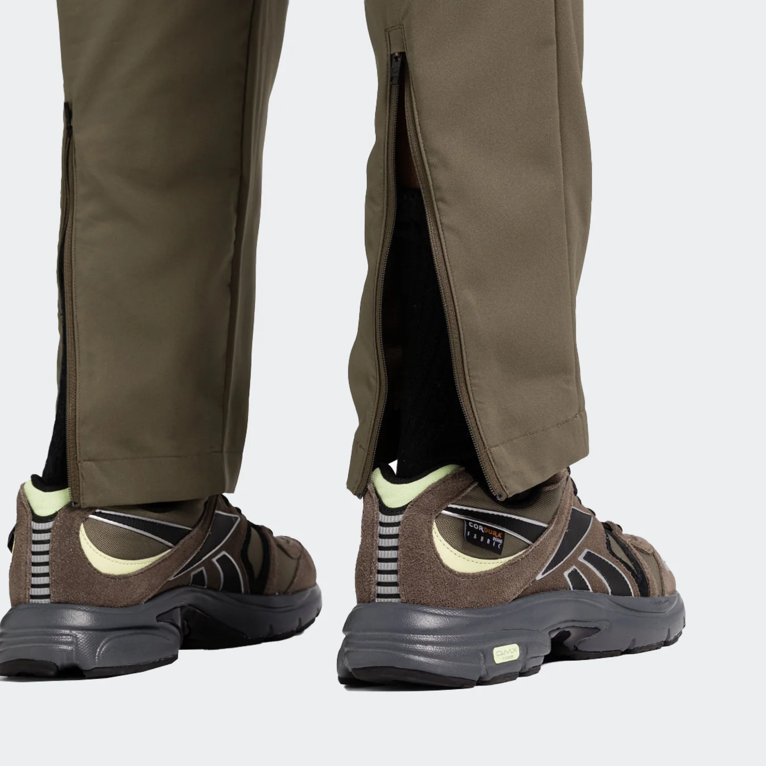 100071026 (4) شلوار مردانه ریباک شلوار مردانه ریباک مدل Men's trousers ID TRAIN WOVEN PANT ex - Image 4