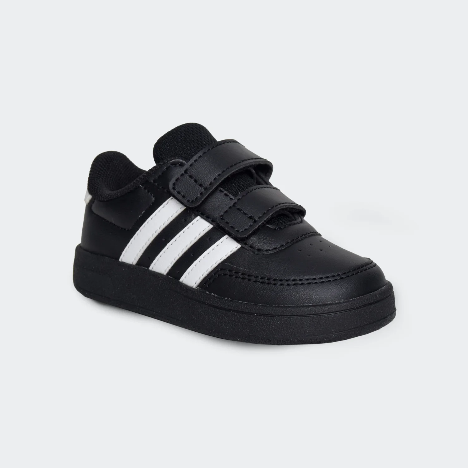 کفش کلاسیک بچگانه آدیداس مدل Breaknet Sneakers with Adjustable Strap and Contact Closure